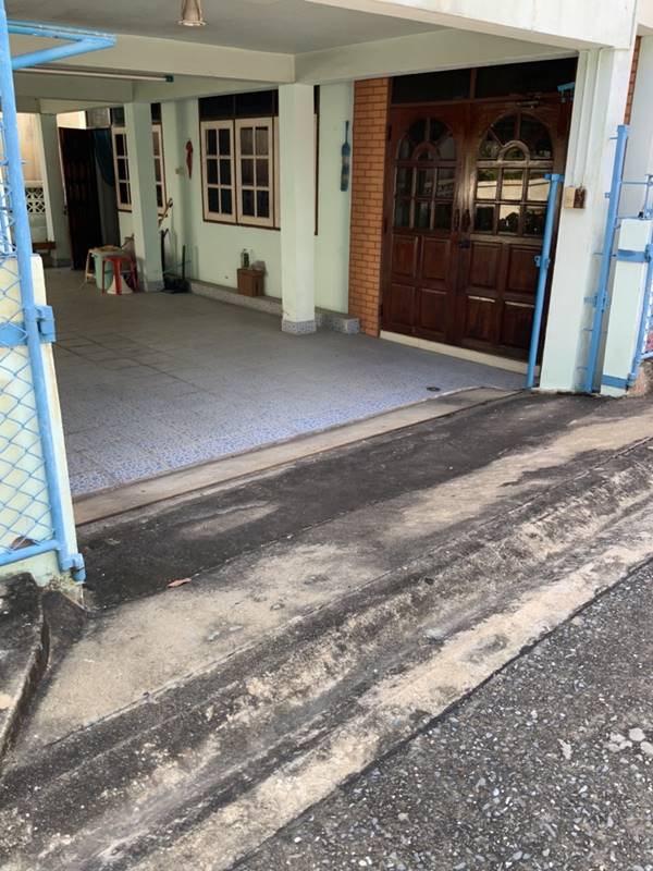 ขายด่วน บ้านเดี่ยว พหลโยธิน 58 แยก 33 ( ชุมชน แอนเน็กซ์ ) 50 ตร.ว. 3 ห้องนอน น่าอยู่ ราคาคุ้มมาก ต่อรองได้